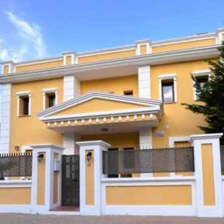 Apartment Imperial - Chalet Independiente En