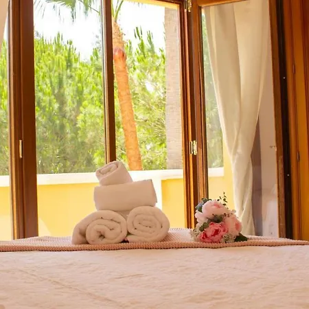 Apartment Imperial - Chalet Independiente En Marbella