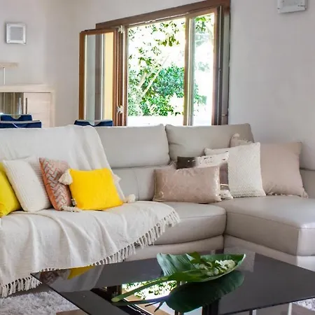 Apartamento Imperial - Chalet Independiente En Marbella